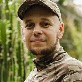 «Навіть у бліндажі він знаходив час для донечки»: загинув Денис Манжос
