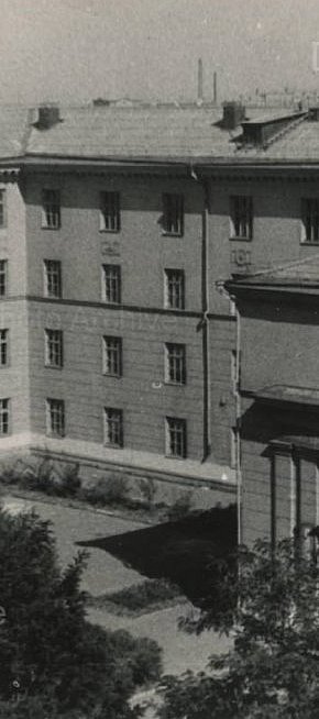 69 середня школа у Кривому Розі