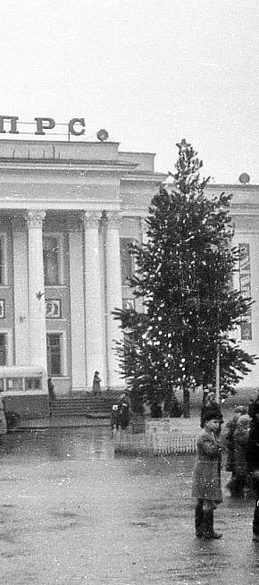 Палац культури ім. Богдана Хмельницького
