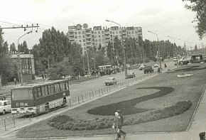 Дніпровське шосе,1970-х років