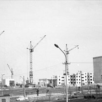 Житлова забудова 5-го мікрорайону Зарічний, 1985–1986 роки