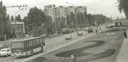 Дніпровське шосе,1970-х років