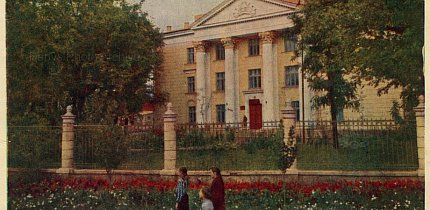 Музична школа, 1960 рік