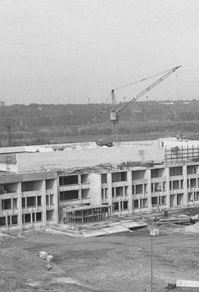 Будівництво палацу культури Північного ГЗК, 1980-ті