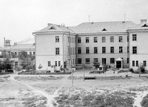 Вулиця Кропивницького 23