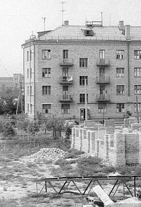 Вулиці Кропивницького 21 та Ватутіна 22 (нині вулиця Федора Караманиць)