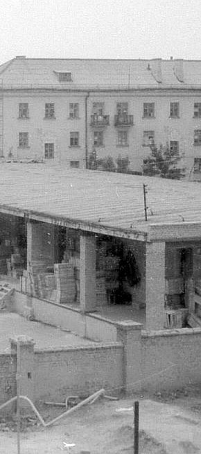 Склади універмагу на руднику імені ХХ-го Партз'їзду