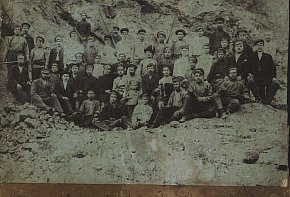 Колектив робітників рудника Копилова, 1909 рік