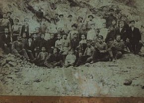 Колектив робітників рудника Копилова, 1909 рік