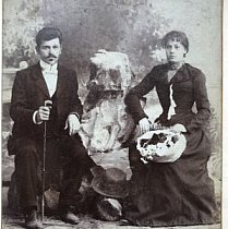 Фотопортрет молодих людей. Кривий Ріг, початок ХХ ст