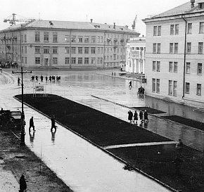 Рудник ім. ХХ Партз'їзду. Вулиця Ватутіна. 1950-ті роки