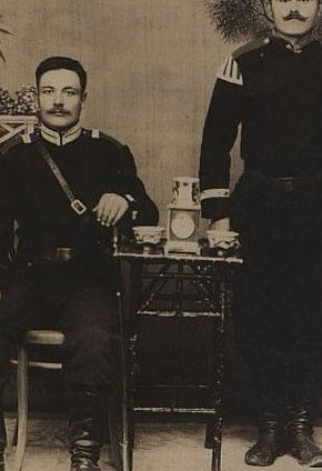 Володимир Тимофійович Бевз зі своїм товарищем, 1906 рік