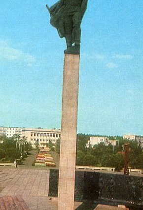 Монумент «Перемога», 1971 рік