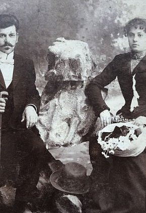 Фотопортрет молодих людей. Кривий Ріг, початок ХХ ст