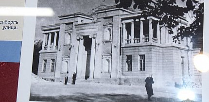 Театр при одному з рудників