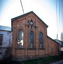 Колишня садиба Харіна. Водяний млин (нині напівзруйнований)