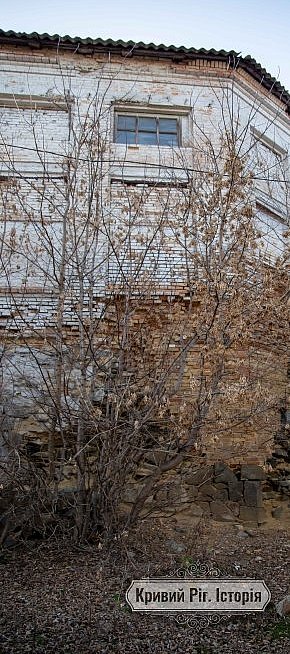 Кінний завод. Колишня садиба Харіна