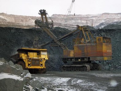 За 2011 год «Криворожский железорудный комбинат» добыл 5,5 миллионов тонн железной руды