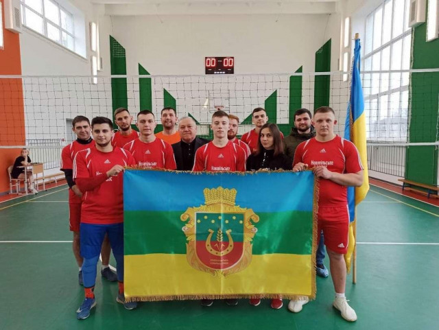 Волейболисты Криворожского района победили на зональных соревнованиях
