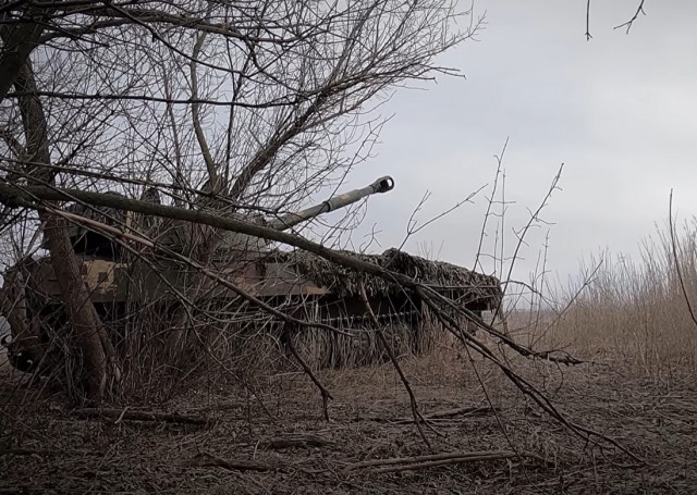 Криворожские танкисты уничтожают врага на востоке Украины