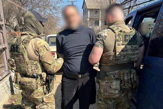 На Одещині затримали чоловіка, який здавав окупантам позиції ЗСУ