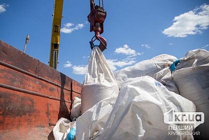 Оккупанты конфискуют зерновые у сельских хозяйств Запорожской области