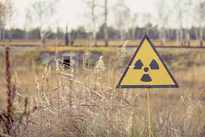 Вода, еда и чемодан: как подготовиться к возможной аварии на ЗАЭС