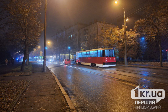 Из-за ДТП в Центрально-Городском районе Кривого Рога остановилось движение трамваев