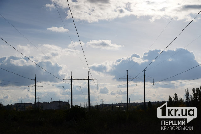 На Дніпропетровщині без світла залишається понад 6 тисяч родин