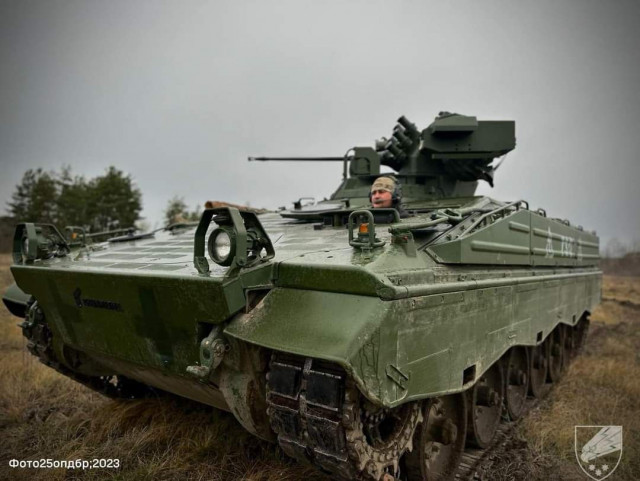 На Бахмутском направлении украинские воины отразили 15 атак противника
