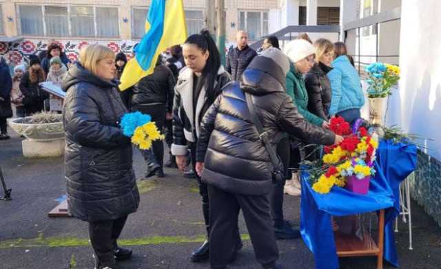 В Кривом Роге открыли мемориальную доску в память о павшего бойца Михаила Гребеня