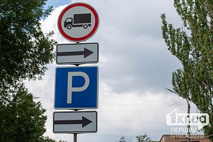 Самостоятельное изучение ПДД или обучение в автошколе: кто имеет больше успеха при сдаче экзамена