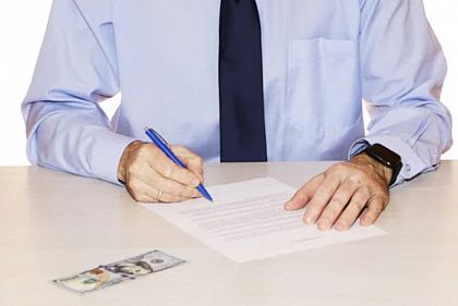 Нацбанк четвертый раз подряд снизил учетную ставку: что это значит