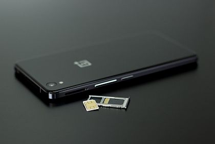 Перевыпускал sim-карты и обворовывал людей: в Кривом Роге разоблачили подозреваемого