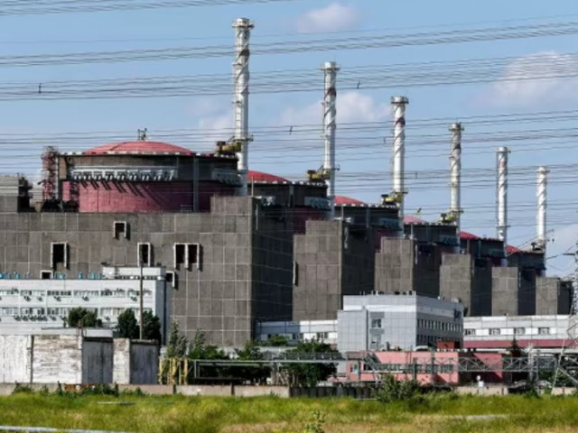Россия рассматривает сценарий теракта на Запорожской атомной станции, - Зеленский