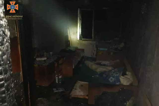 Пожежа на Нікопольщині: рятувальники знайшли тіла двох людей