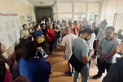 В день донора криворожане выстроились в очередь, чтобы сдать кровь