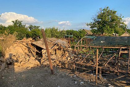 Унаслідок вчорашнього обстрілу Нікополя загинув чоловік та постраждала жінка