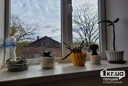 В Кривом Роге заменят поврежденные после ракетных обстрелов окна