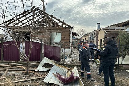 Правоохоронці документують наслідки обстрілу Нікопольщини