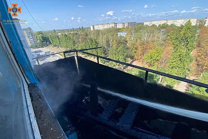 В Кривом Роге горел балкон квартиры на девятом этаже