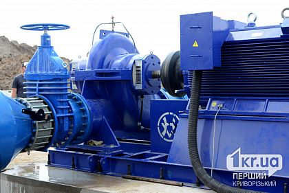 На Днепропетровщине ведутся работы на магистральном водопроводе