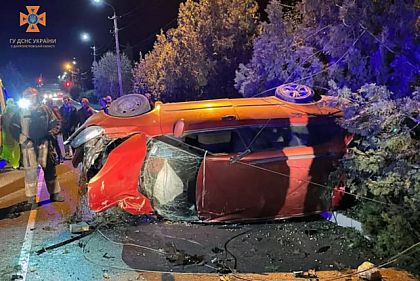 В результате ДТП в Кривом Роге травмировались четыре человека из которых трое подростков