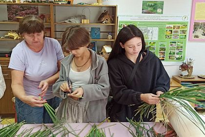 Криворожские школьники получили призовые места на конкурсе по флористике и фитодизайну