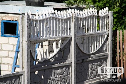 Российские оккупанты ударили по частному сектору Днепра: есть погибшие и пострадавшие