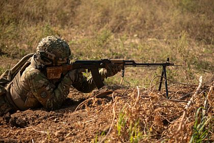 Украинская авиация в течение суток нанесла 13 ударов по врагу