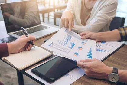 На Днепропетровщине в течение сентября украинцы открыли 3 210 ФЛПов