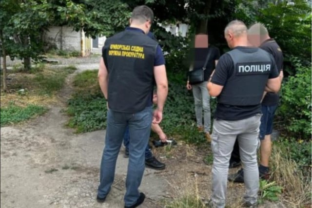 За 5 тисяч доларів криворіжець обіцяв допомогти в ухиленні від мобілізації