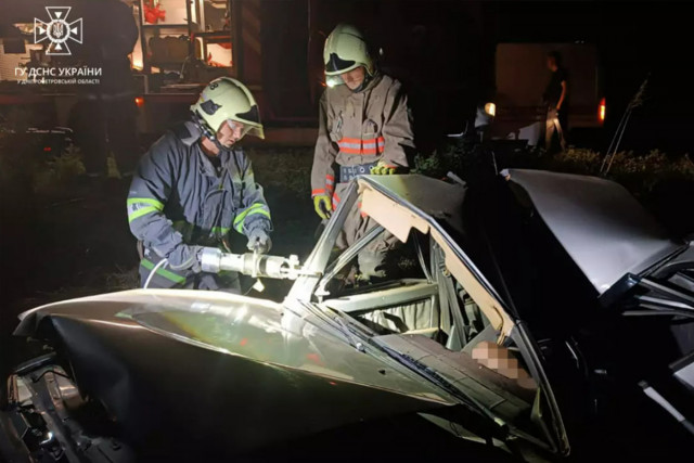 На трасі Кропивницький-Кривий Ріг сталася ДТП: водій загинув