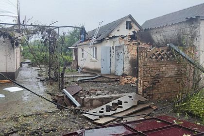 Унаслідок обстрілу Нікополя побито більше десятка будинків — Нацполіція